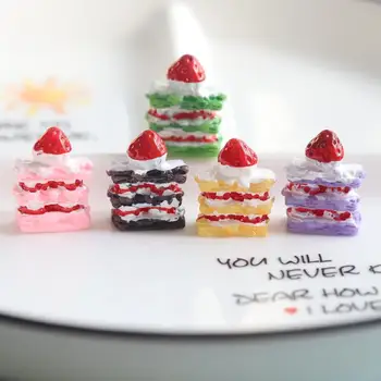 100pcs Kawaii DIY миниатюрни изкуствени фалшиви храни ягода торта смола орнамент занаяти играят кукла къща аксесоари