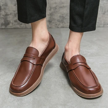 Мъжки мокасини обувки 2022 Нова мода Мъже Ежедневни кожени обувки Удобни мъже Плоски мокасини за шофиране Висококачествени меки мъжки обувки