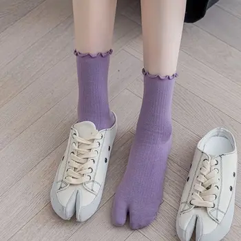 Мода дишаща сплит пръсти бонбони цвят женски памук два пръста чорапи трикотаж средата тръба чорапи два пръста