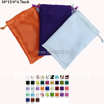  50pcs / партида Персонализиране на размера & лого 10 * 12cm (4 * 4.7inch) прекрасна сатенена чанта подарък пакет за коса сватбена торбичка много цвят могат да бъдат избрани